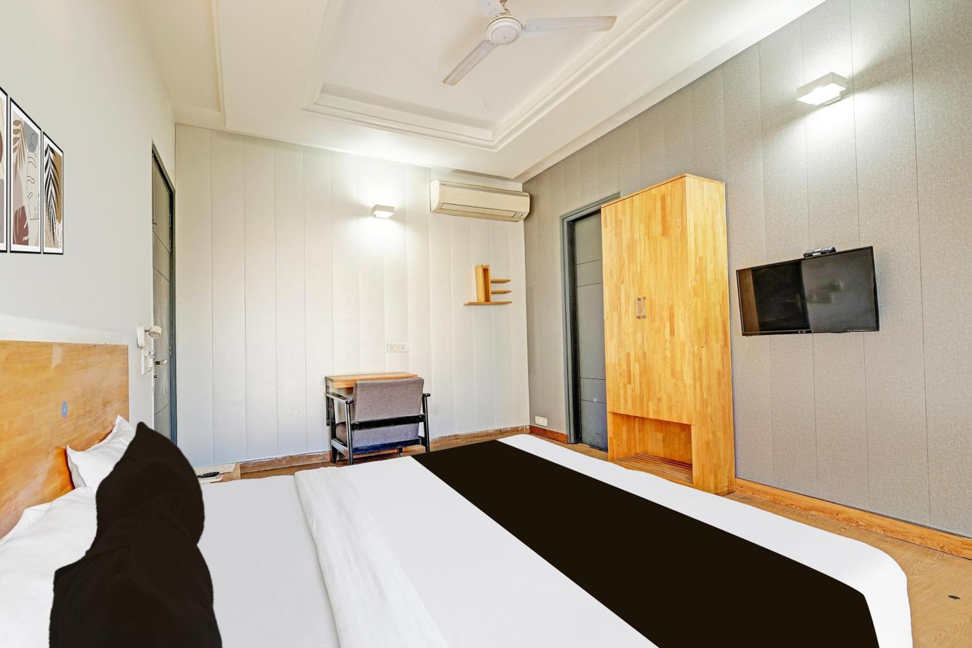 Hotel Townhouse Sector 49 Sohna Road à Gurgaon Extérieur photo