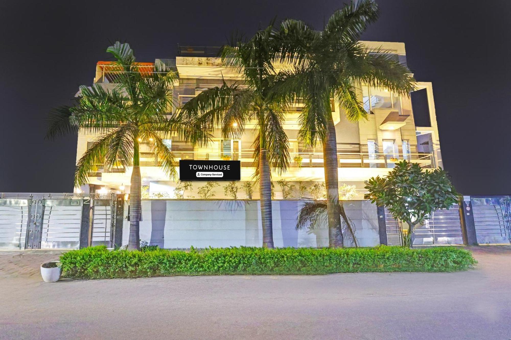 Hotel Townhouse Sector 49 Sohna Road à Gurgaon Extérieur photo